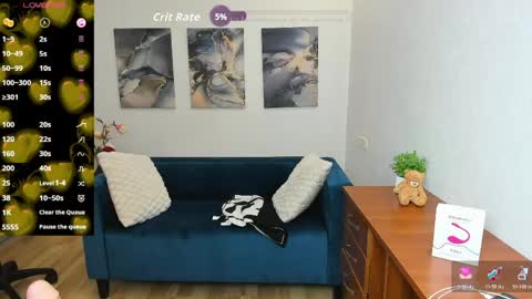 Alana Walkers online show from June 2, 2026, 7:38 pm