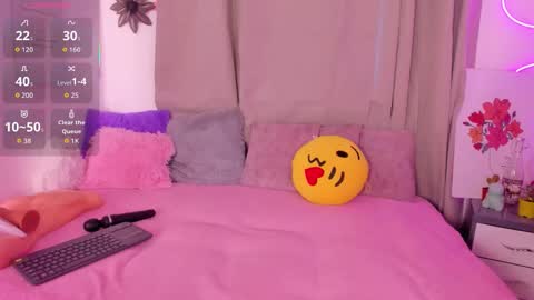 Snapshot of alanaa_gomezz chatting on February 3, 2026, 6:57 pm Alana Gmez online show from February 3, 2026, 6:57 pm