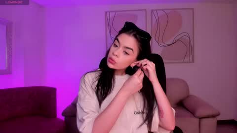 Alana online show from October 23, 2025, 12:04 pm