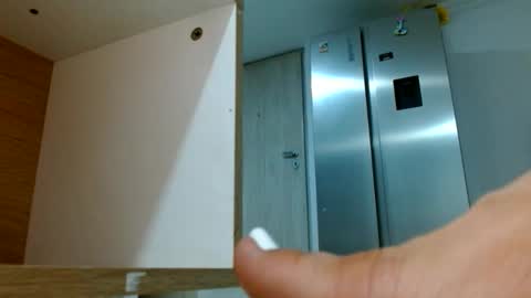Snapshot of alananahot_77 chatting on May 23, 2026, 8:51 am alananahot_77 online show from May 23, 2026, 8:51 am