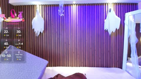 Snapshot of alanawalker9 chatting on October 14, 2025, 3:29 am Sasha online show from October 14, 2025, 3:29 am