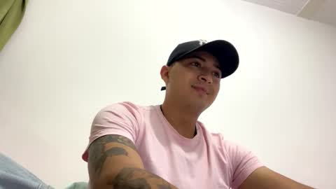 alanj998 online show from October 19, 2025, 11:38 pm