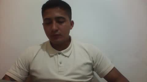 alanj998 online show from April 9, 2026, 2:44 am