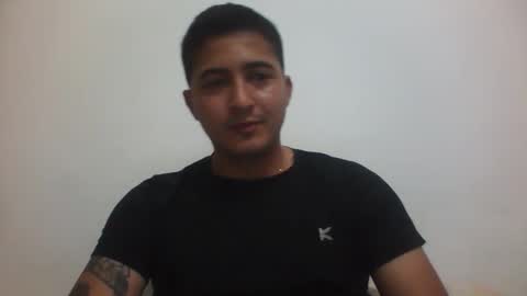 alanj998 online show from April 15, 2026, 4:52 am