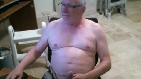 Alanlee10allen online show from May 7, 2026, 4:45 pm