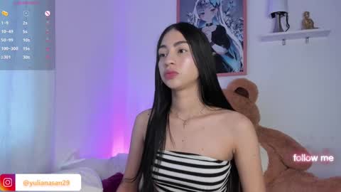 Snapshot of alannah__ chatting on February 4, 2025, 2:43 pm online show from February 4, 2025, 2:43 pm