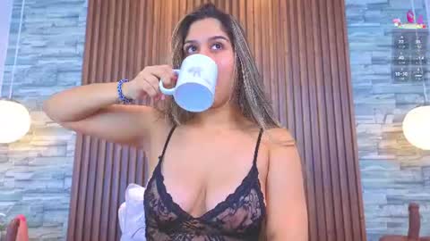 alannavidal online show from July 8, 2026, 1:32 am