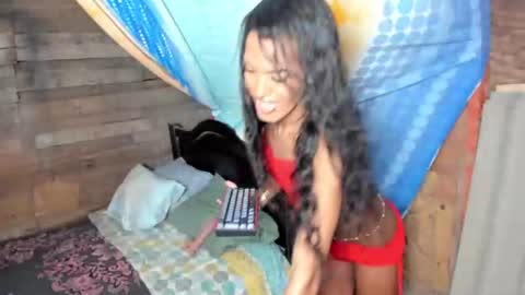 alariprincess online show from June 10, 2026, 2:49 pm