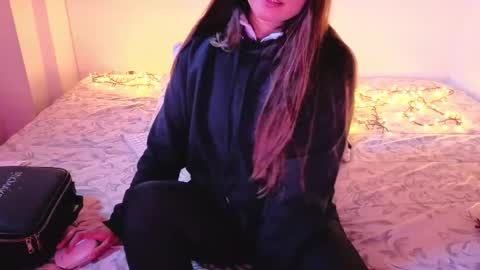 alba_toro535670 online show from February 26, 2026, 12:15 pm