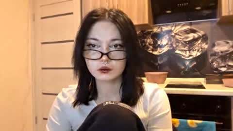 Im Katrina online show from February 25, 2026, 1:21 pm