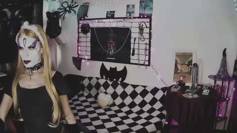 Mistic witch online show from February 27, 2025, 6:09 pm