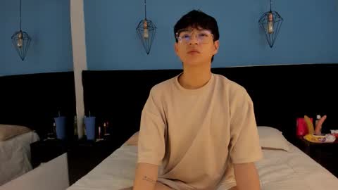 ale_aurarashi online show from September 28, 2025, 1:16 pm