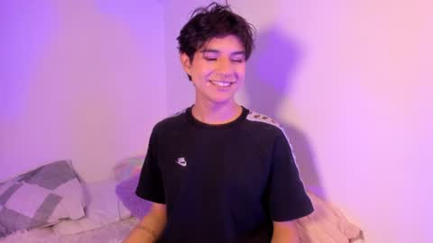 Ale aurarashii online show from June 20, 2026, 1:41 am