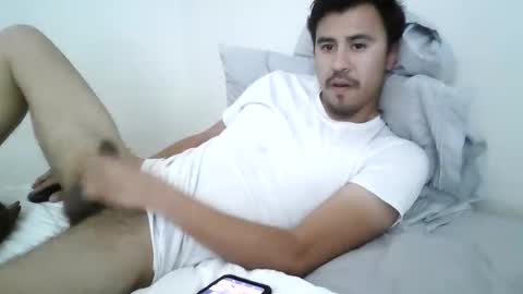 Snapshot of aleccksz chatting on November 26, 2025, 7:26 pm PoonHandler online show from November 26, 2025, 7:26 pm