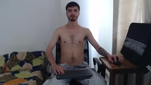 Snapshot of aleex_miller chatting on October 27, 2025, 3:05 pm aleex_miller online show from October 27, 2025, 3:05 pm