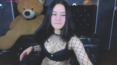 aleja online show from November 20, 2025, 8:08 pm