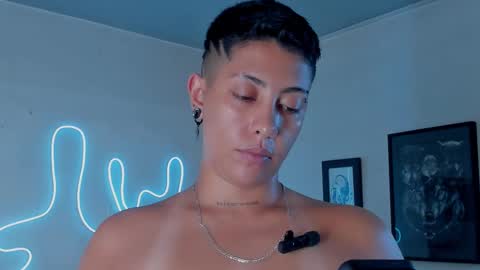 Alejandra online show from November 27, 2025, 2:24 am