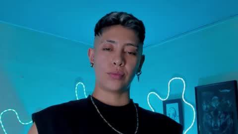 Alejandra online show from March 17, 2026, 3:44 am