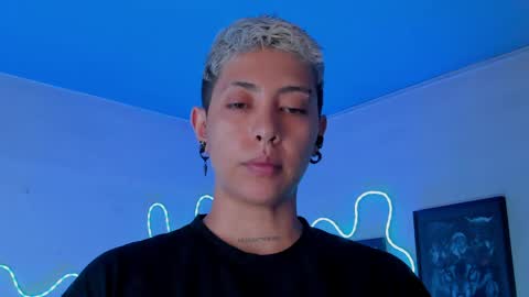 Alejandra online show from June 5, 2026, 10:04 pm