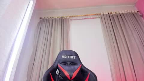 Aleja Hill online show from March 5, 2026, 4:52 am