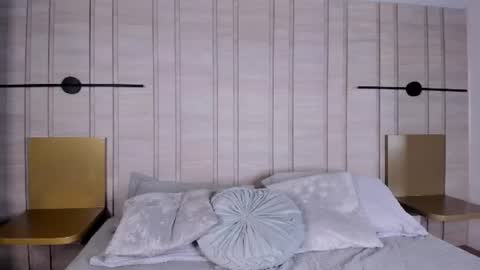 Snapshot of alejandra_marin_ chatting on June 10, 2026, 2:01 am alejandra_marin_ online show from June 10, 2026, 2:01 am