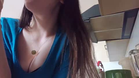 alejandradelaney online show from January 24, 2025, 12:10 pm