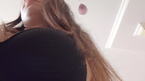 alejandradelaney online show from January 25, 2025, 8:31 am