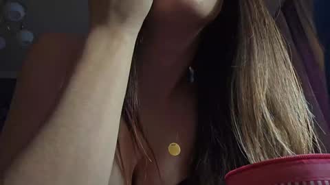 alejandradelaney online show from January 26, 2025, 12:54 pm
