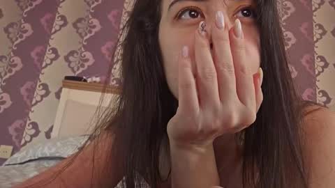 alejandradelaney online show from October 6, 2025, 12:24 pm