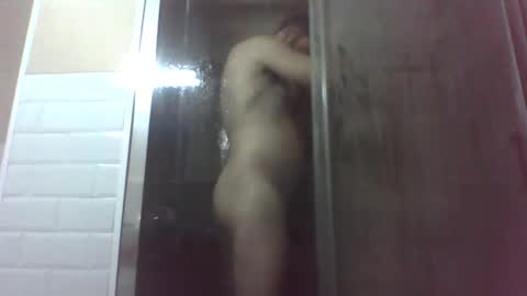 Snapshot of alejandrodiezcortes chatting on December 1, 2025, 5:12 am catch33 online show from December 1, 2025, 5:12 am