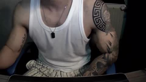 alejoduarte16 online show from November 30, 2025, 9:35 am