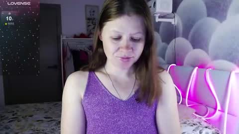 Snapshot of alekasamui chatting on September 28, 2025, 9:09 pm Aleksa online show from September 28, 2025, 9:09 pm