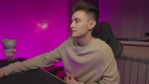 Alex and Linar online show from December 15, 2025, 10:36 pm