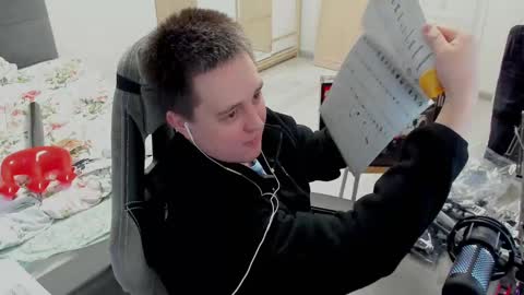 aleksandrsmile online show from February 2, 2025, 8:35 am