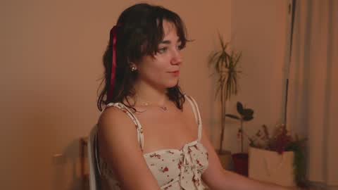 Snapshot of alemaniababe chatting on January 6, 2025, 11:31 pm Ale online show from January 6, 2025, 11:31 pm