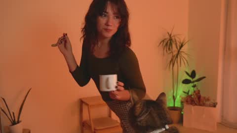 Snapshot of alemaniababe chatting on January 24, 2025, 11:12 pm Ale online show from January 24, 2025, 11:12 pm