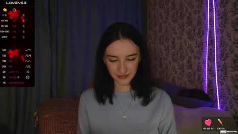 Snapshot of alena_navi chatting on January 19, 2025, 2:38 pm Alena online show from January 19, 2025, 2:38 pm