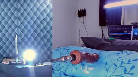 aleska_james online show from January 9, 2025, 2:51 pm