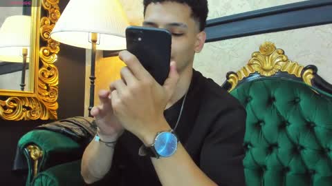 Alessandro King online show from April 1, 2026, 7:55 pm