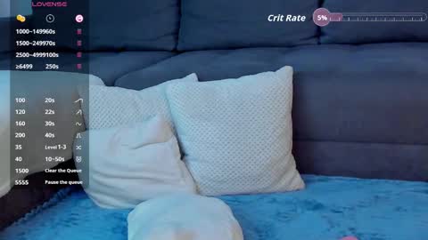 Snapshot of alessandracrystal chatting on October 6, 2025, 2:36 pm AlessandraCrystal online show from October 6, 2025, 2:36 pm