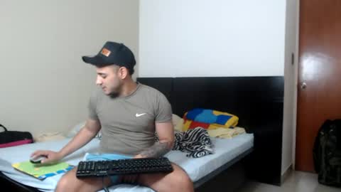 alessandro online show from July 30, 2026, 7:24 pm