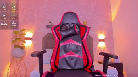 A L E S S I A online show from November 14, 2025, 7:23 pm