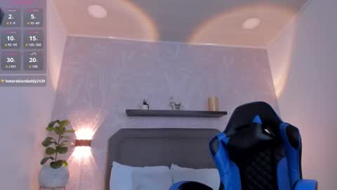 A L E S S I A online show from February 18, 2026, 7:43 pm