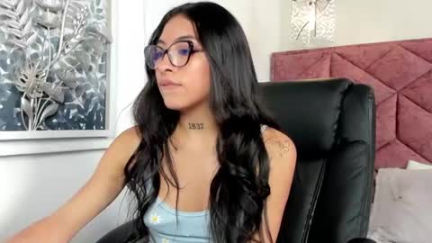 Snapshot of alessia_storm_ chatting on June 11, 2026, 10:08 pm Alessia online show from June 11, 2026, 10:08 pm