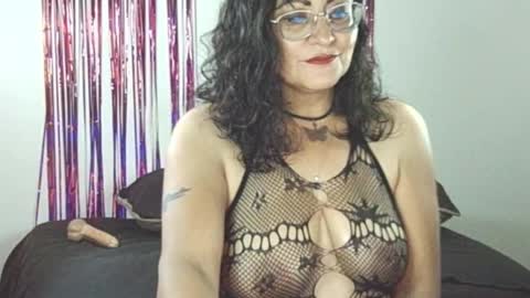 Snapshot of alessiabobs chatting on February 4, 2025, 4:37 am Allesiaboobs online show from February 4, 2025, 4:37 am