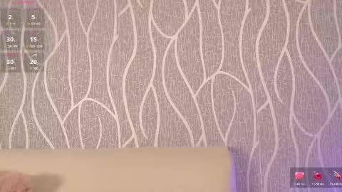 Alessia  online show from April 16, 2026, 9:39 pm