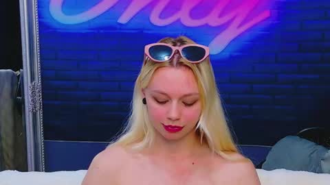 alessiacroft online show from June 6, 2026, 4:28 am