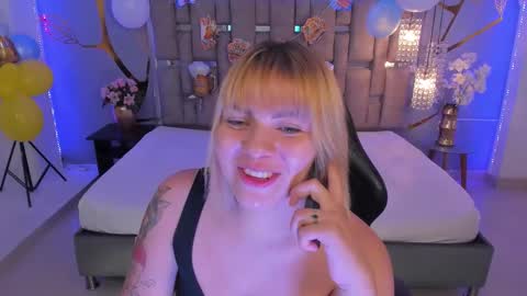 Snapshot of alessiadouce chatting on September 28, 2025, 4:18 am Alessia online show from September 28, 2025, 4:18 am