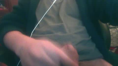 Snapshot of alevil_97 chatting on March 19, 2026, 2:15 am Alejo online show from March 19, 2026, 2:15 am