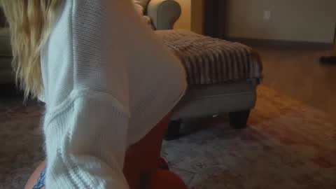 alex  online show from January 21, 2025, 8:00 pm